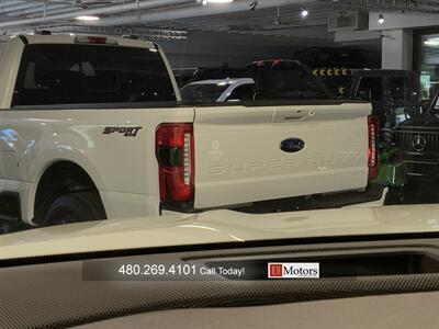 2022 Cadillac Escalade ESV Premium Luxury   - Photo 13 - Tempe, AZ 85281