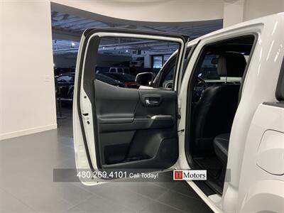 2019 Toyota Tacoma Limited   - Photo 25 - Tempe, AZ 85281