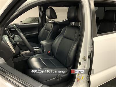 2019 Toyota Tacoma Limited   - Photo 2 - Tempe, AZ 85281