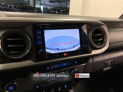 2019 Toyota Tacoma Limited   - Photo 15 - Tempe, AZ 85281