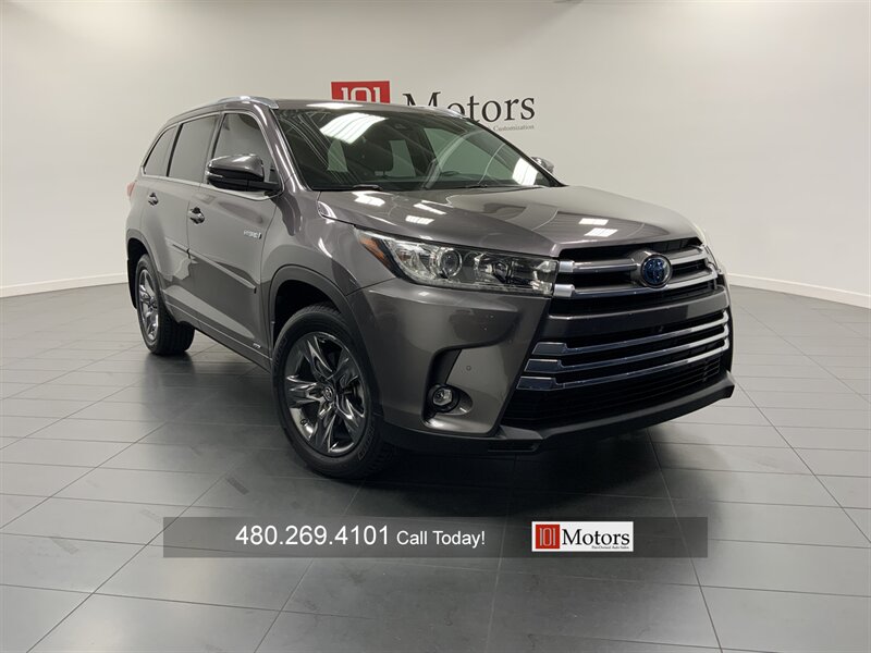 2019 Toyota Highlander Hybrid Limited  