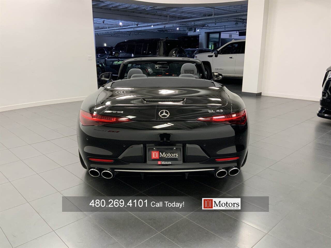 2023 Mercedes-Benz AMG SL 43 - Photo 4 - Tempe, AZ 85281