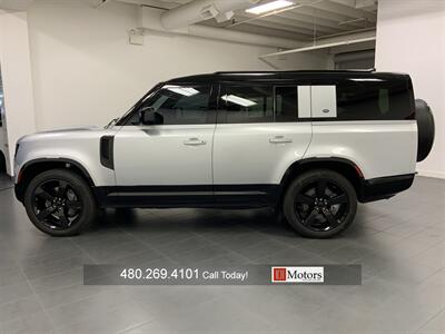 2023 Land Rover Defender 130 SE - Photo 6 - Tempe, AZ 85281