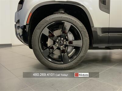 2023 Land Rover Defender 130 SE - Photo 25 - Tempe, AZ 85281