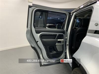 2023 Land Rover Defender 130 SE - Photo 21 - Tempe, AZ 85281