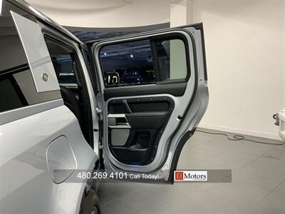2023 Land Rover Defender 130 SE - Photo 23 - Tempe, AZ 85281