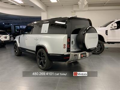 2023 Land Rover Defender 130 SE - Photo 5 - Tempe, AZ 85281