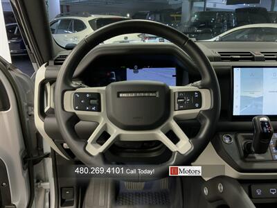 2023 Land Rover Defender 130 SE - Photo 12 - Tempe, AZ 85281