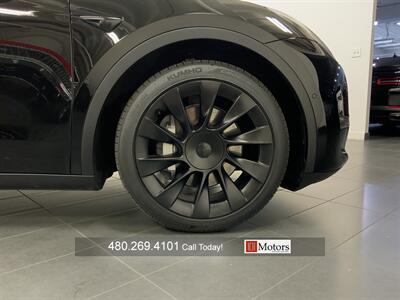 2021 Tesla Model Y Long Range  w/ FSD - Photo 31 - Tempe, AZ 85281