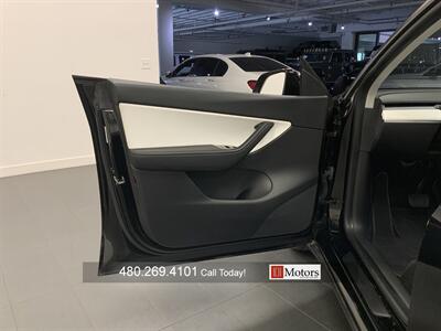 2021 Tesla Model Y Long Range  w/ FSD - Photo 9 - Tempe, AZ 85281
