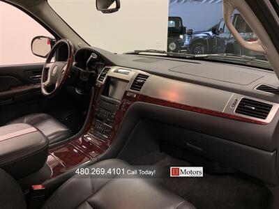 2008 Cadillac Escalade ESV   - Photo 20 - Tempe, AZ 85281