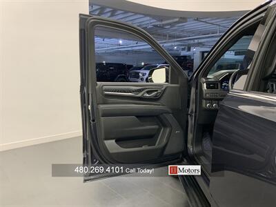 2024 GMC Yukon XL Denali   - Photo 8 - Tempe, AZ 85281