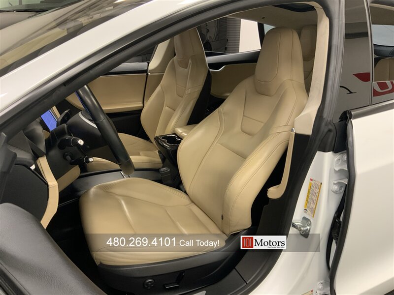 2014 Tesla Model S P85D  