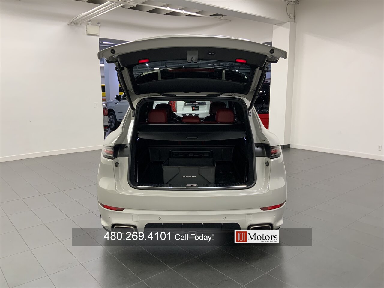 2021 Porsche Cayenne - Photo 26 - Tempe, AZ 85281