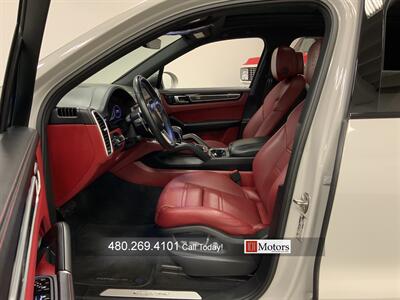 2021 Porsche Cayenne   - Photo 10 - Tempe, AZ 85281