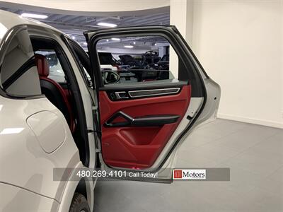 2021 Porsche Cayenne   - Photo 22 - Tempe, AZ 85281