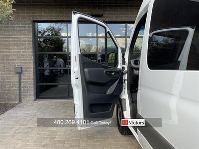 2024 Mercedes-Benz Sprinter 2500 Crew   - Photo 9 - Tempe, AZ 85281