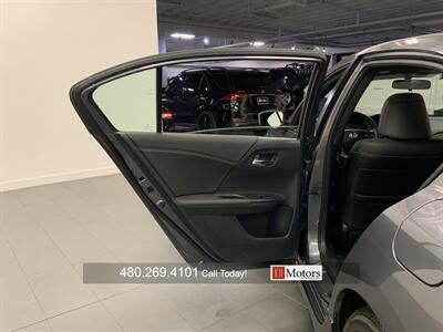 2017 Honda Accord Sport   - Photo 23 - Tempe, AZ 85281