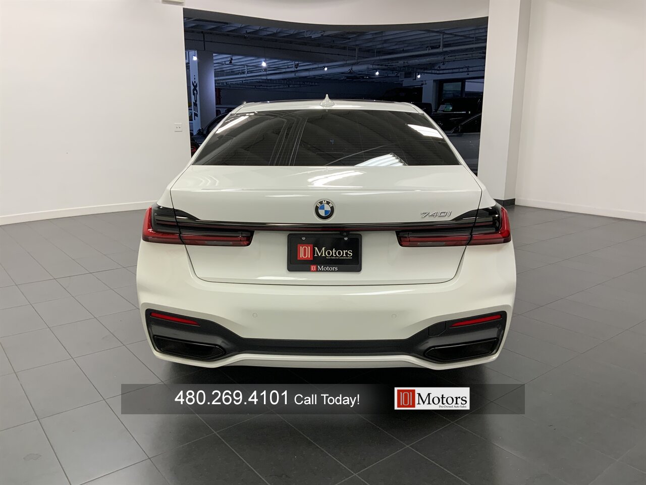 2022 BMW 740i M SPORT - Photo 4 - Tempe, AZ 85281