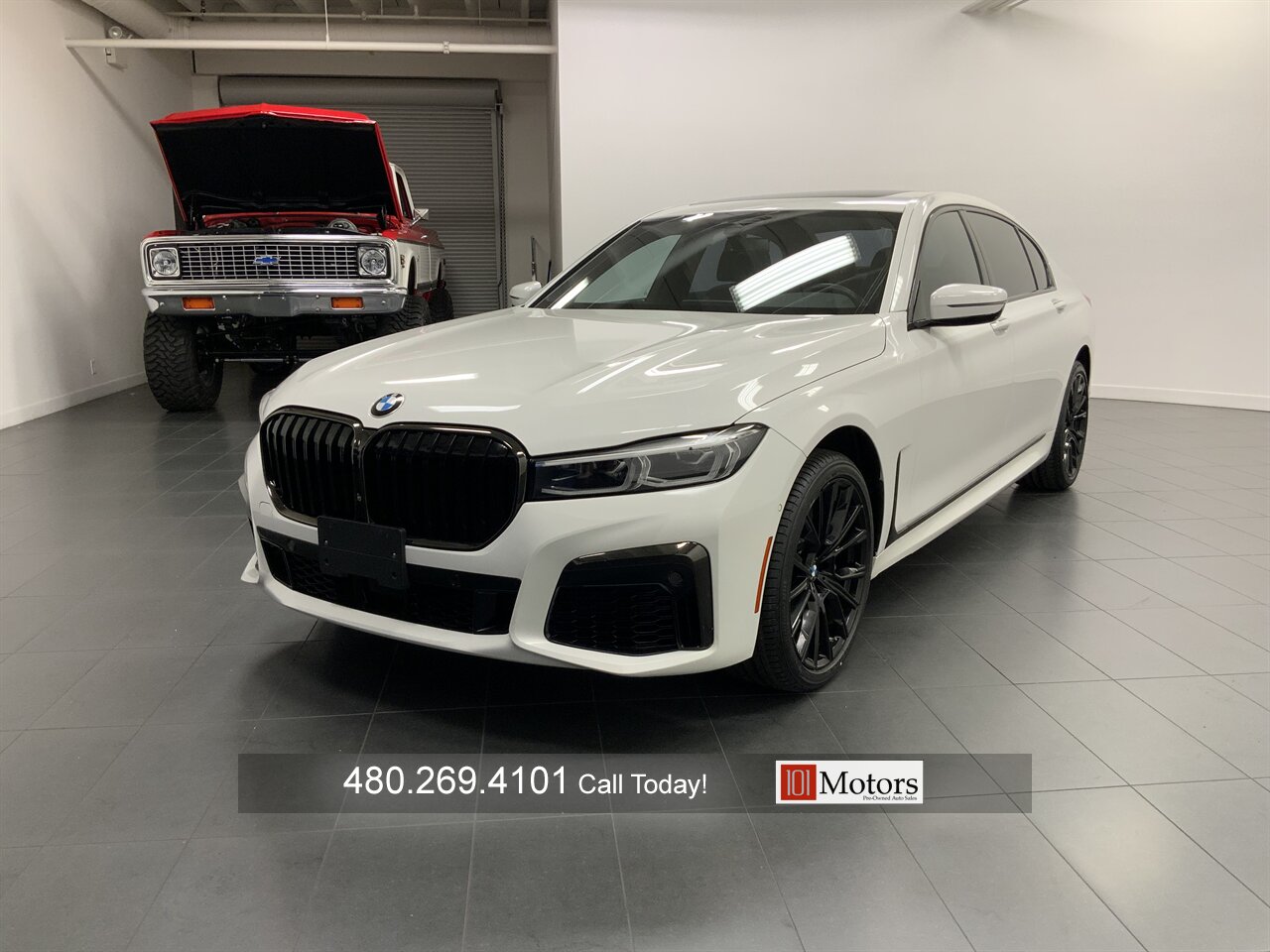 2022 BMW 740i M SPORT - Photo 7 - Tempe, AZ 85281