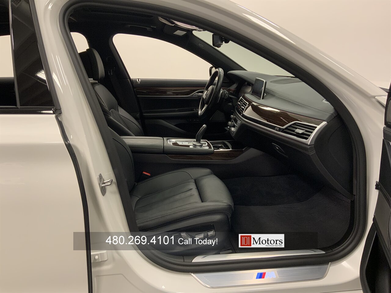 2022 BMW 740i M SPORT - Photo 20 - Tempe, AZ 85281