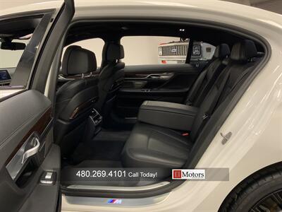2022 BMW 740i  M SPORT - Photo 26 - Tempe, AZ 85281