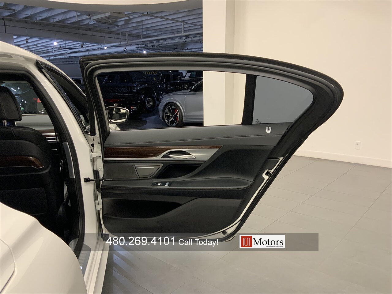 2022 BMW 740i M SPORT - Photo 22 - Tempe, AZ 85281