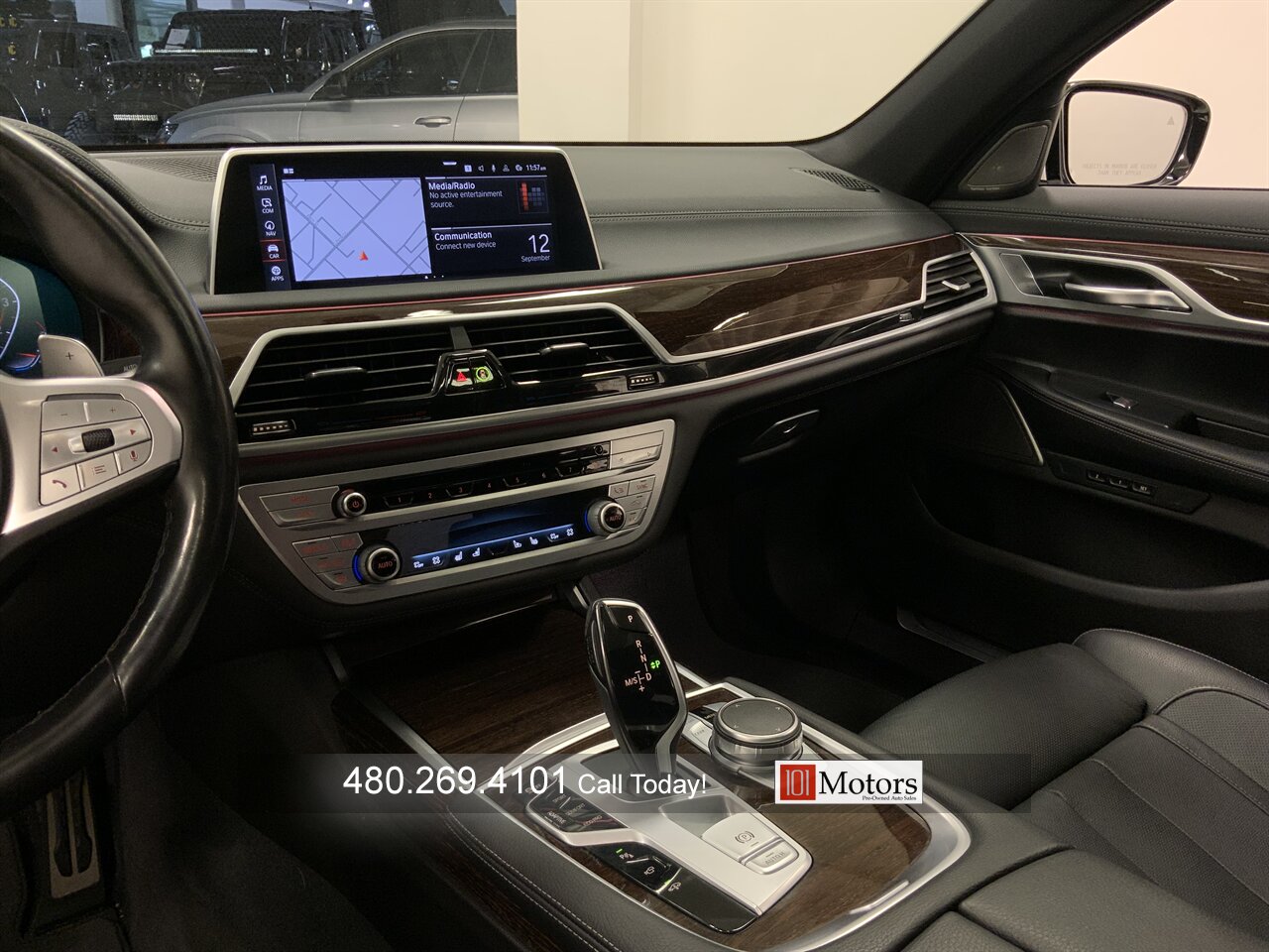 2022 BMW 740i M SPORT - Photo 14 - Tempe, AZ 85281