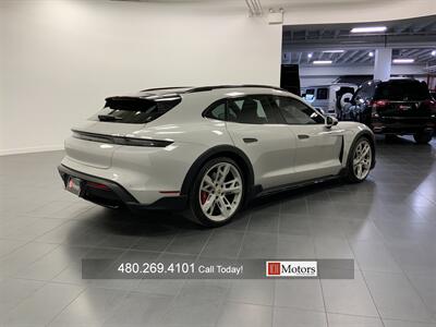 2022 Porsche Taycan 4S Cross Turismo   - Photo 3 - Tempe, AZ 85281