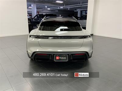 2022 Porsche Taycan 4S Cross Turismo   - Photo 4 - Tempe, AZ 85281