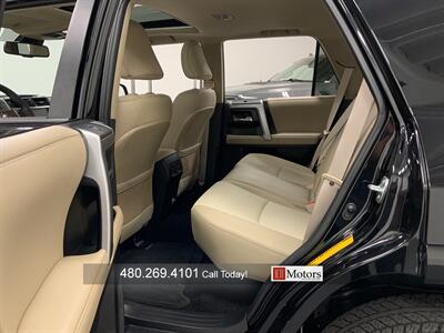 2022 Toyota 4Runner SR5 Premium   - Photo 26 - Tempe, AZ 85281