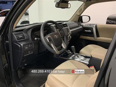 2022 Toyota 4Runner SR5 Premium   - Photo 11 - Tempe, AZ 85281