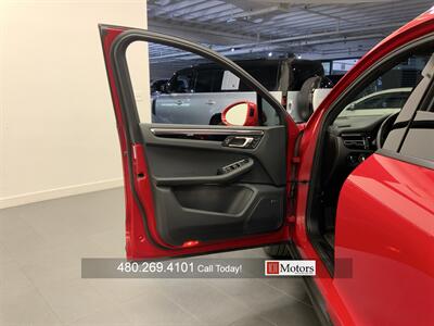 2023 Porsche Macan   - Photo 9 - Tempe, AZ 85281