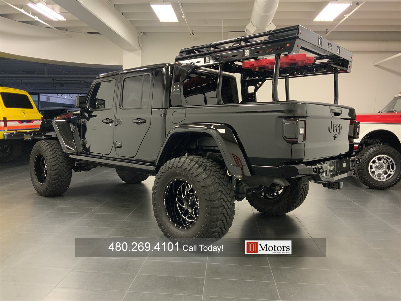 2020 Jeep Gladiator Rubicon - Photo 5 - Tempe, AZ 85281