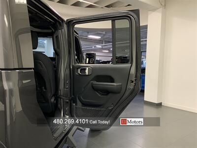 2020 Jeep Gladiator Rubicon 392   - Photo 20 - Tempe, AZ 85281