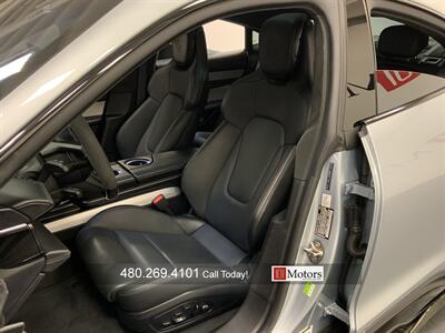 2021 Porsche Taycan Turbo S   - Photo 2 - Tempe, AZ 85281