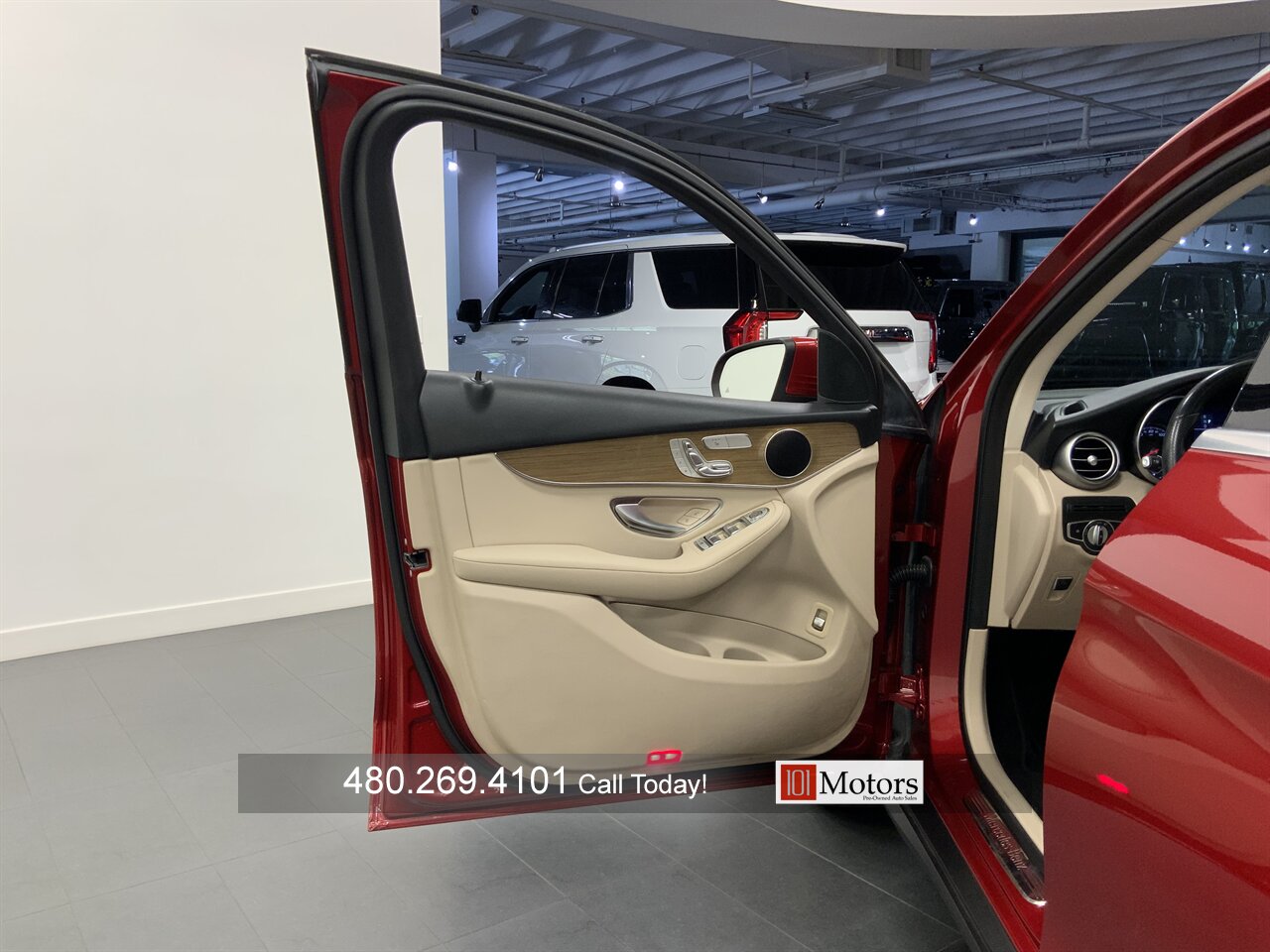 2019 Mercedes-Benz GLC GLC 300 - Photo 9 - Tempe, AZ 85281