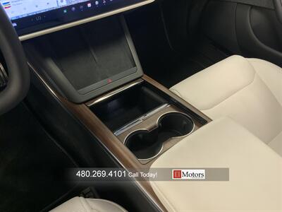 2022 Tesla Model S   - Photo 14 - Tempe, AZ 85281