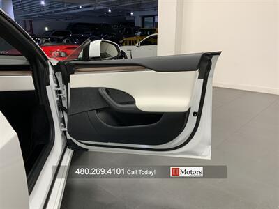 2022 Tesla Model S   - Photo 17 - Tempe, AZ 85281