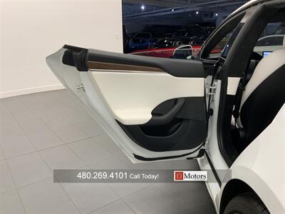 2022 Tesla Model S   - Photo 23 - Tempe, AZ 85281