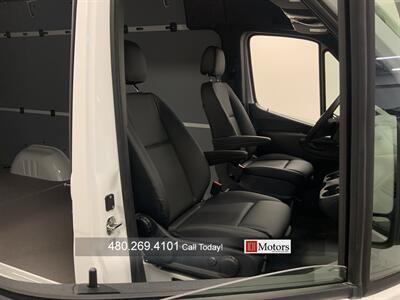 2025 Mercedes-Benz Sprinter 2500  Cargo 144 " - Photo 16 - Tempe, AZ 85281