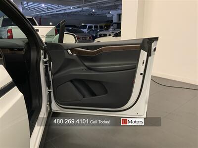 2018 Tesla Model X 75D   - Photo 17 - Tempe, AZ 85281