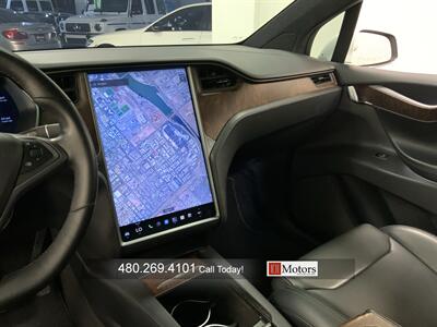 2018 Tesla Model X 75D   - Photo 13 - Tempe, AZ 85281