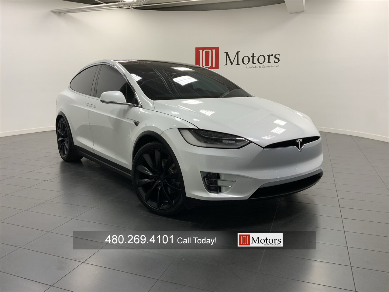 2018 Tesla Model X 75D   - Photo 1 - Tempe, AZ 85281