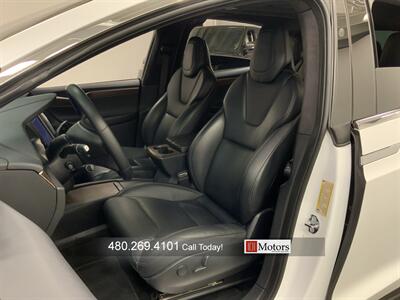2018 Tesla Model X 75D   - Photo 2 - Tempe, AZ 85281