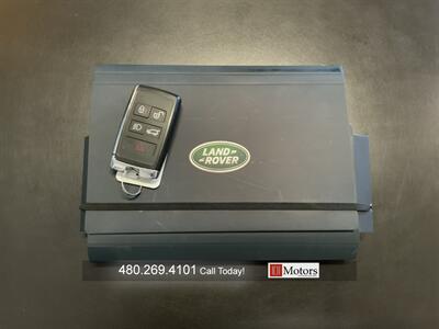 2023 Land Rover Defender 110 X   - Photo 33 - Tempe, AZ 85281