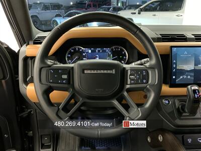 2023 Land Rover Defender 110 X   - Photo 12 - Tempe, AZ 85281