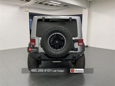 2015 Jeep Wrangler Unlimited Rubicon   - Photo 4 - Tempe, AZ 85281