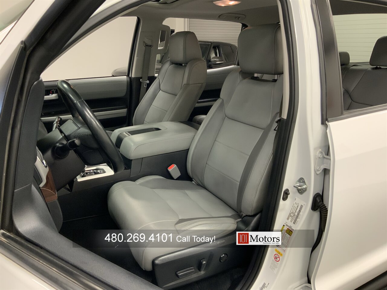 2019 Toyota Tundra Limited - Photo 2 - Tempe, AZ 85281