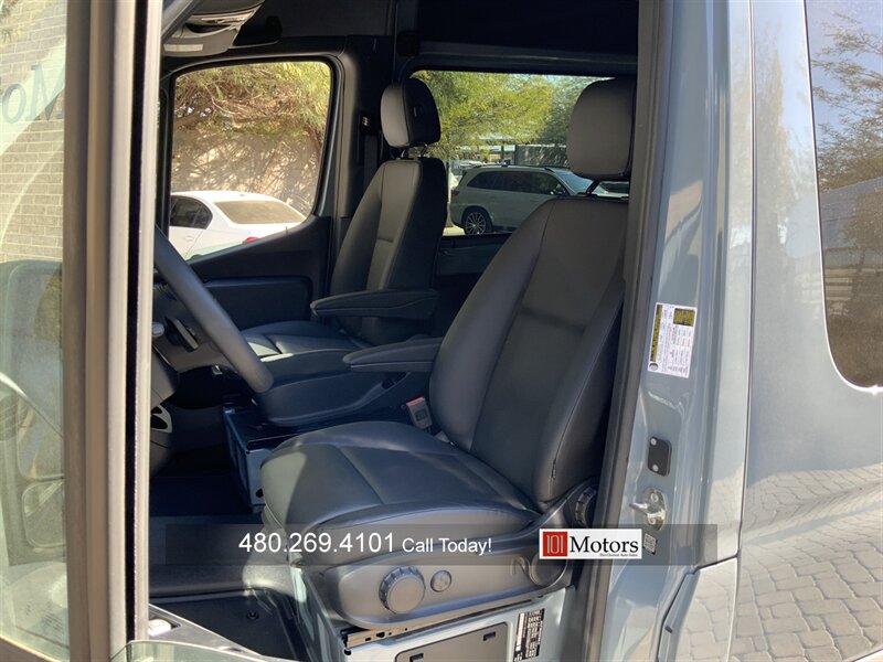 2024 Mercedes-Benz Sprinter 2500 Crew  